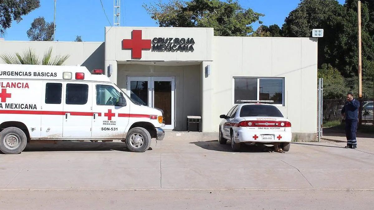 ambulancia cruz roja miguel alemán mike